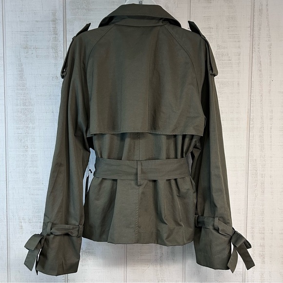 Vera Wang Womens Short Trench Coat Jacket Size XL Zip Belted Neutral Lightweight - Picture 2 of 12
